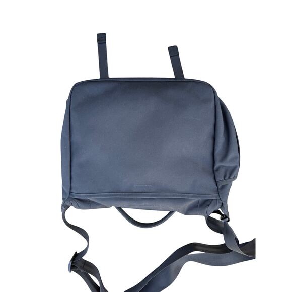 🎒 Patagonia Black Mini Messenger Laptop Bag 13" x 15" Adjustable Work School - Picture 5 of 6